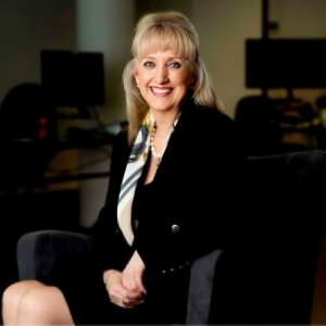 Dominique Dowding (Chair)